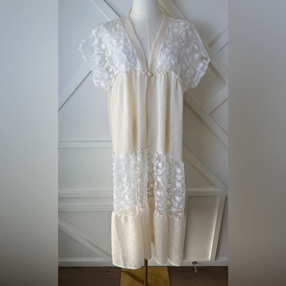 NWT Pol Bohemian Retro Lace Sheer Panel Embroidered Short Sleeve Dress White Med - Picture 2 of 12